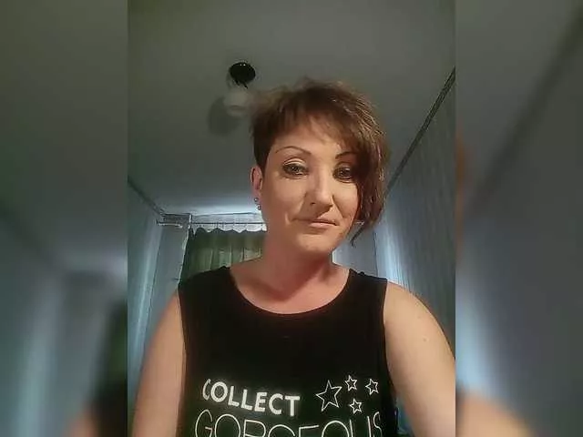 YouGirlXXX from BongaCams