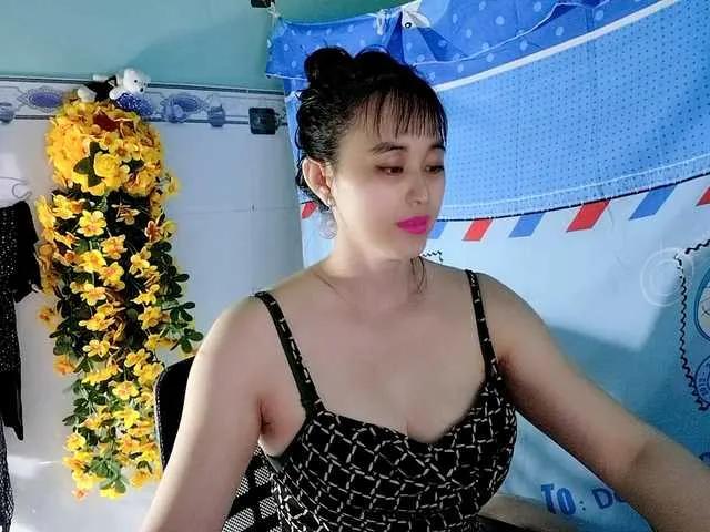 Youngsee69 from BongaCams is Freechat