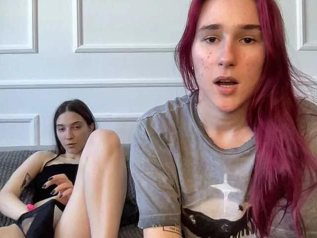 Girls: try live performances with matured performers, from dancing to quirks, in a variety of beautiful sex cams.