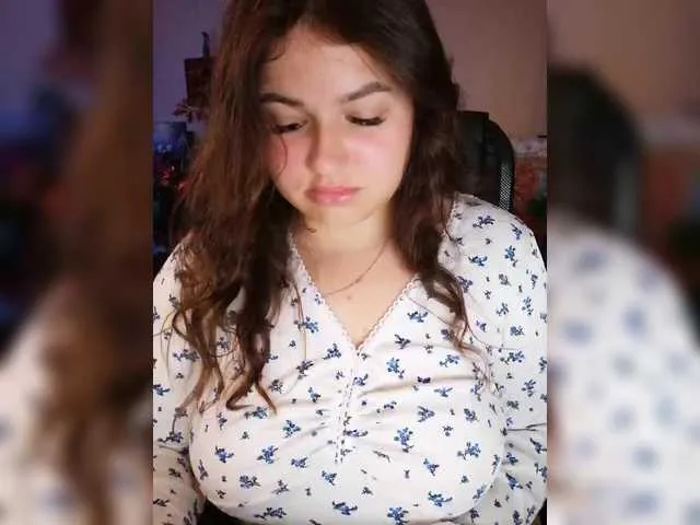 Yulua1285 from BongaCams