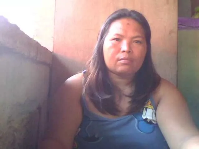 Yummypussy432 from BongaCams is Freechat