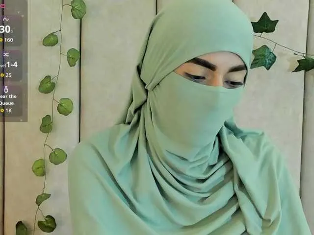 Zahiira from BongaCams