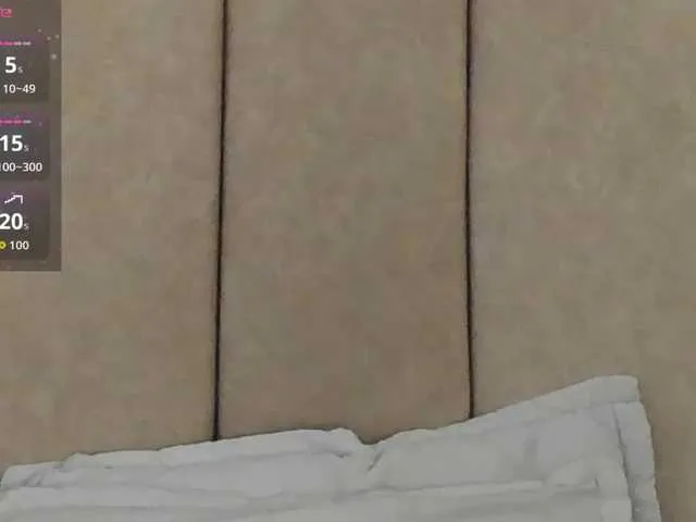 Zahiira from BongaCams