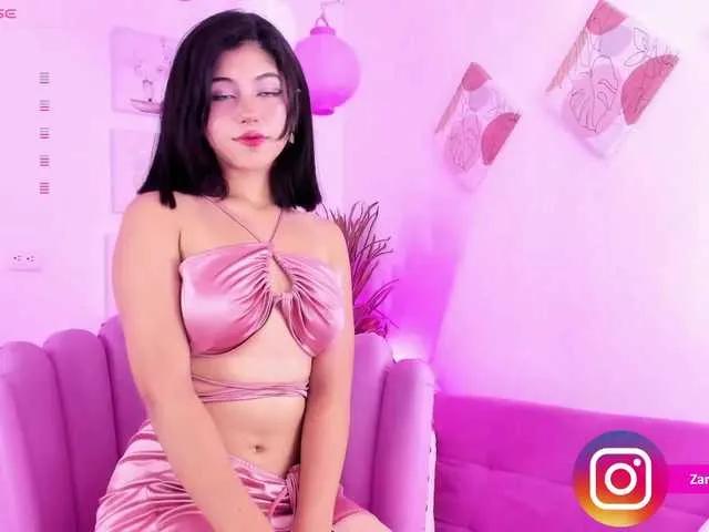 Zaradavis from BongaCams