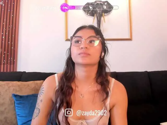 Zayyda from BongaCams