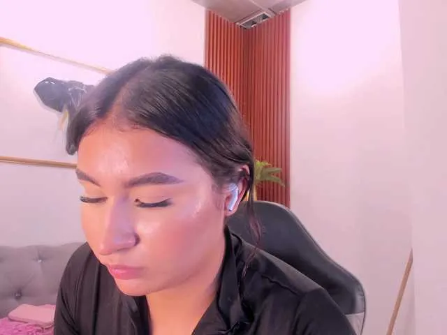 Zayyda from BongaCams