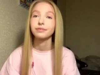 aaliyahking from CamSoda is Freechat