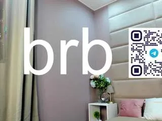 Adelineperle from CamSoda