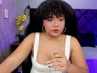 aisha-evanss from CamSoda is Freechat