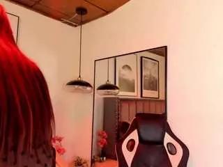 alaia-cute from CamSoda