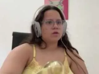 alexasamana from CamSoda is Freechat