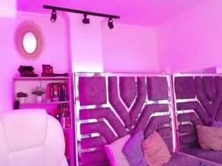alicewalker-11 from CamSoda is Freechat