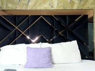 alicia-jerez from CamSoda is Freechat