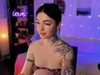 alliemagic from CamSoda