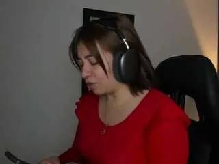 alma-fenix from CamSoda