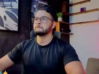 andrew-brownn from CamSoda is Freechat