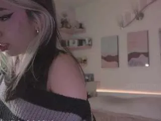 Andromeedaa from CamSoda