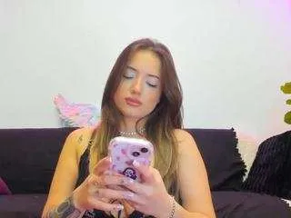 angel-vibee from CamSoda is Freechat