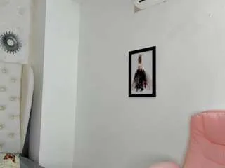 annatood from CamSoda is Freechat