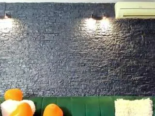 annesins from CamSoda is Freechat