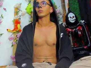 ares-obsidian from CamSoda is Freechat