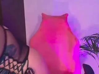 ashleey18 from CamSoda is Freechat