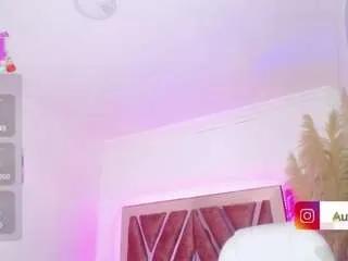 aurora-brown from CamSoda is Freechat