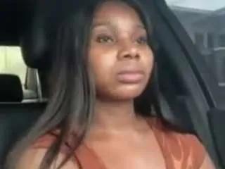 bellaann from CamSoda