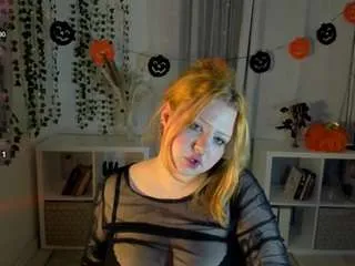 bitchofsun from CamSoda is Freechat