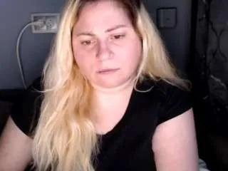 candycream17 from CamSoda is Freechat