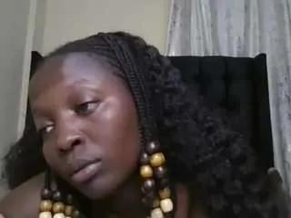 caramel-diva from CamSoda is Freechat