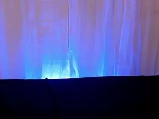 Caro03x from CamSoda