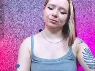 carolinareaperr from CamSoda is Freechat