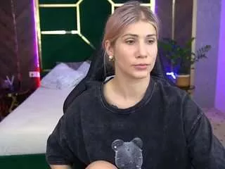 Cassandragood from CamSoda