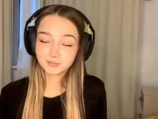 catalinaandersen from CamSoda is Freechat