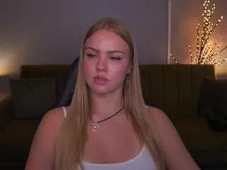 celestenoirr from CamSoda