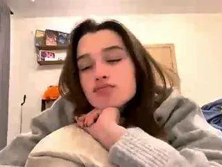 chanel-no-5 from CamSoda is Freechat