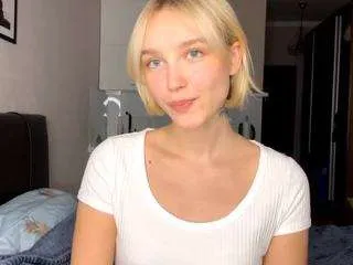 clairewilliams from CamSoda is Freechat