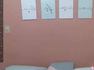 Collegepawg from CamSoda