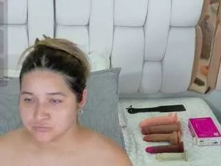 Collegepawg from CamSoda