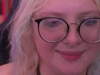 cooltatiss from CamSoda