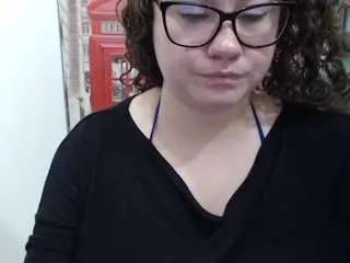 curly-greeneyed from CamSoda is Freechat