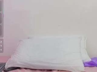 curvybuffgirllll from CamSoda is Freechat