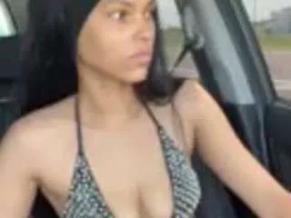 Destinirahh from CamSoda