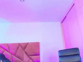 dhulce-mariaa from CamSoda is Freechat