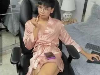 dilan-911 from CamSoda is Freechat