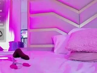 dollsweety from CamSoda