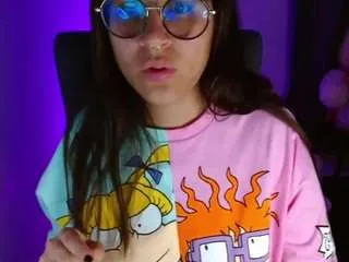 Girls: try live performances with matured performers, from dancing to quirks, in a variety of beautiful sex cams.