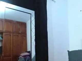 ebony-joness0 from CamSoda is Freechat