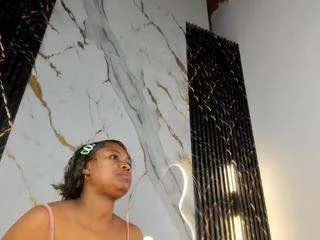 ebonyyhot from CamSoda is Freechat